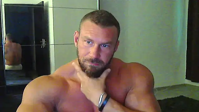 muscularkevin Webcam show