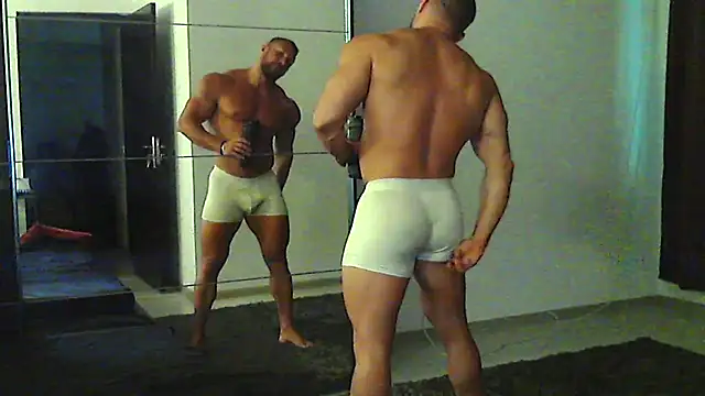 muscularkevin Webcam show