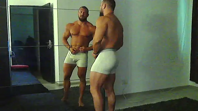 muscularkevin Webcam Show