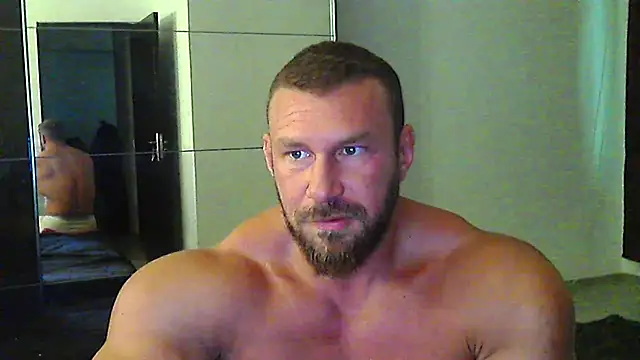 muscularkevin Webcam show