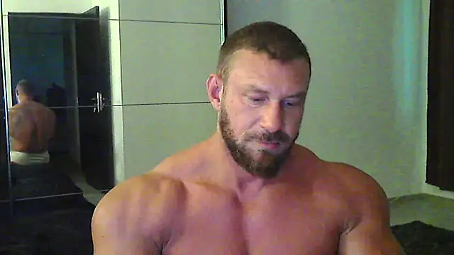 muscularkevin Webcam show