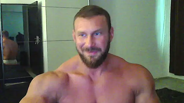 muscularkevin – webcam-show