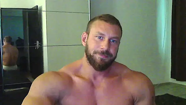 muscularkevin Webcam show