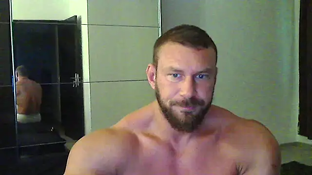 muscularkevin Webcam show