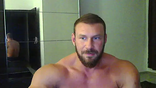 muscularkevin Webcam show