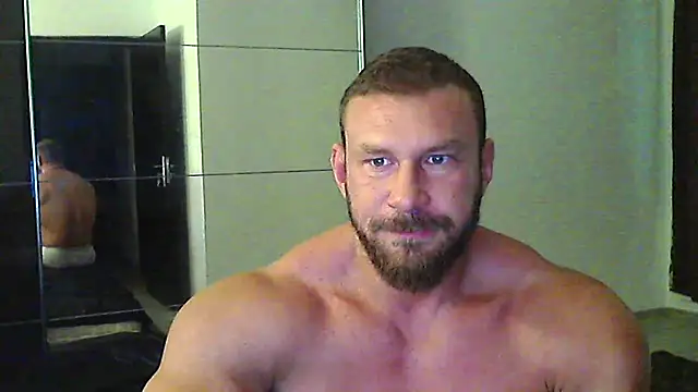 muscularkevin Webcam show