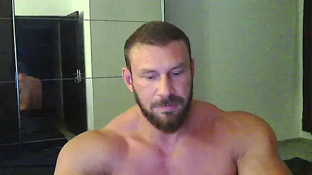 muscularkevin Webcam show