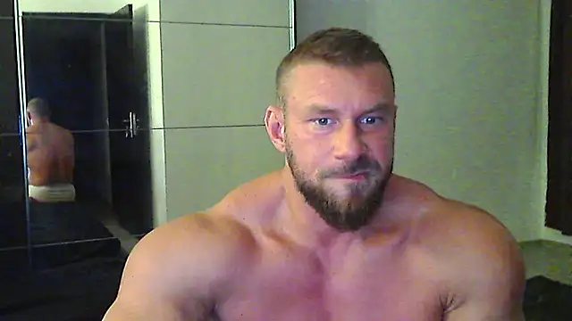 muscularkevin Webcam show