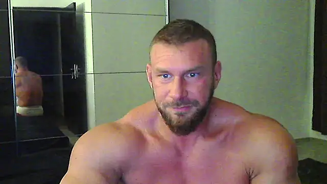 muscularkevin Webcam show