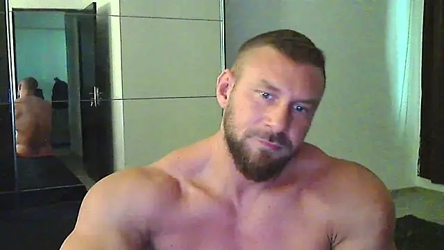 muscularkevin Webcam show