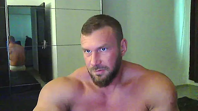 muscularkevin Webcam show