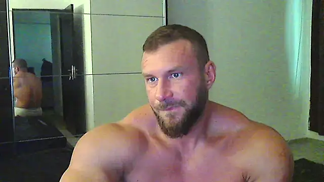 muscularkevin Webcam show