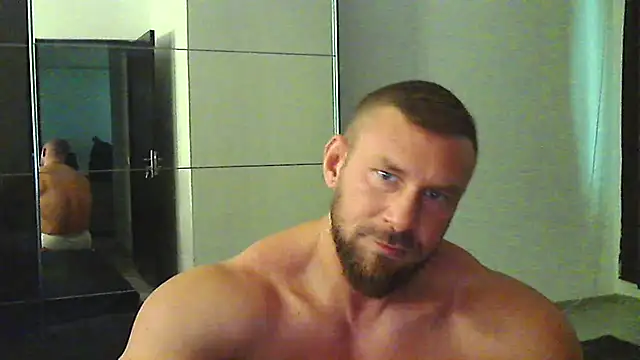 muscularkevin Webcam show