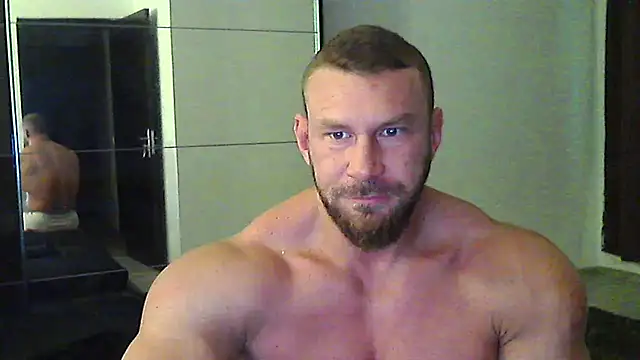 muscularkevin Webcam show
