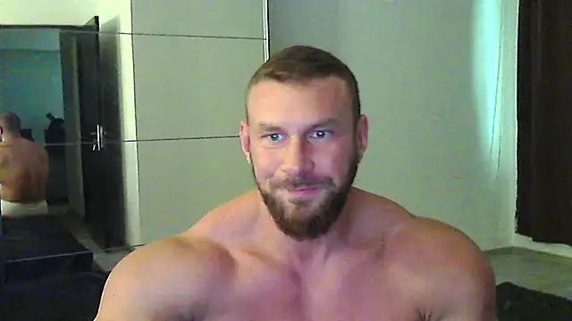 muscularkevin Webcam show