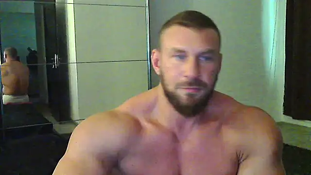 muscularkevin Webcam show