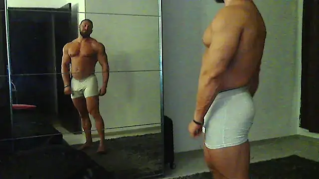 muscularkevin Webcam show