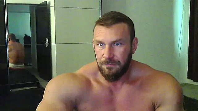 muscularkevin Webcam show