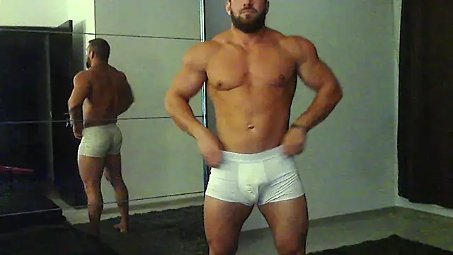 muscularkevin Webcam show