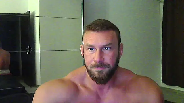 muscularkevin Webcam show