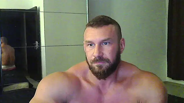 muscularkevin Webcam show