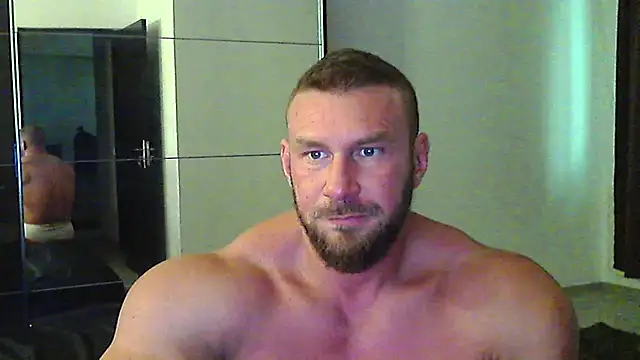 muscularkevin Webcam show