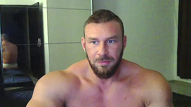muscularkevin Webcam show