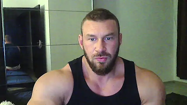 muscularkevin Webcam show