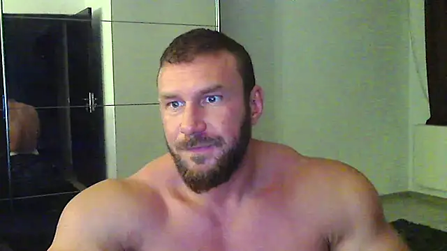 muscularkevin Webcam show