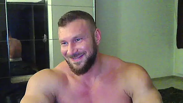 muscularkevin Webcam show