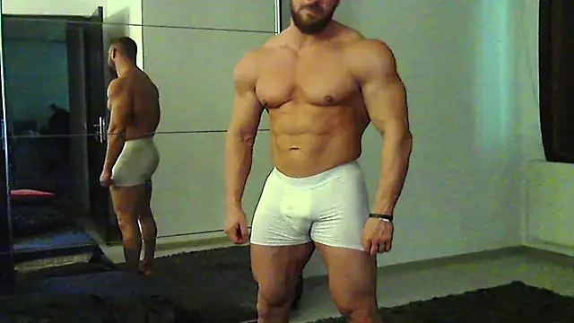 muscularkevin Webcam show