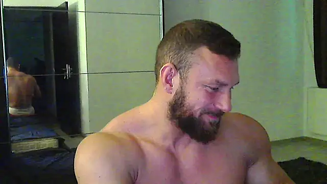 muscularkevin Webcam show