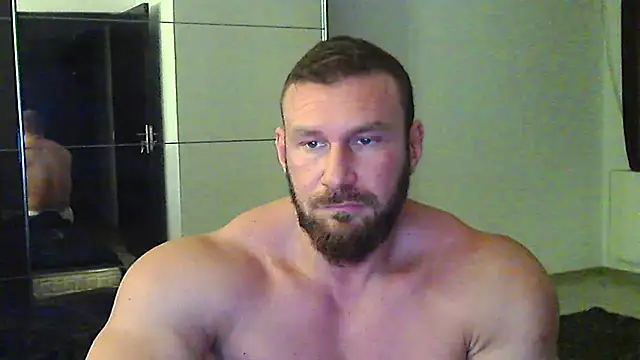 muscularkevin Webcam show