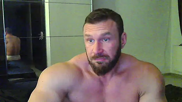 muscularkevin Webcam show
