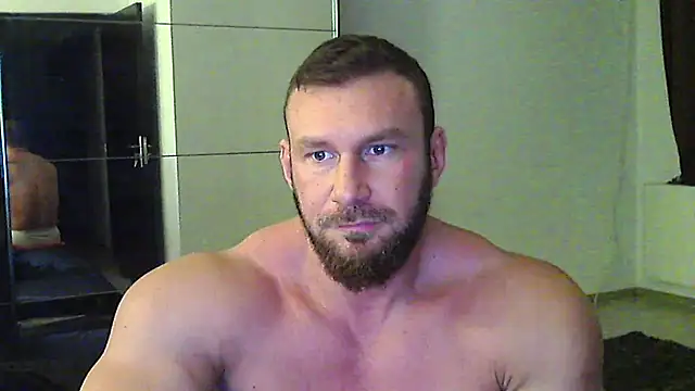 muscularkevinのウェブカメラショー