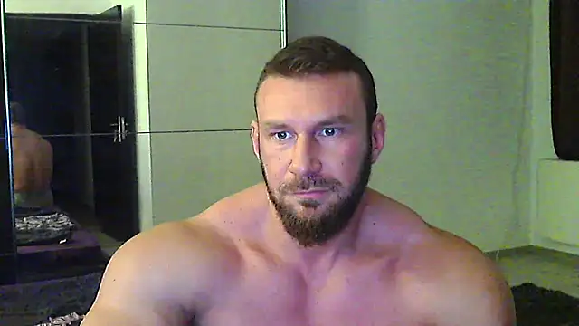 muscularkevin Webcam show