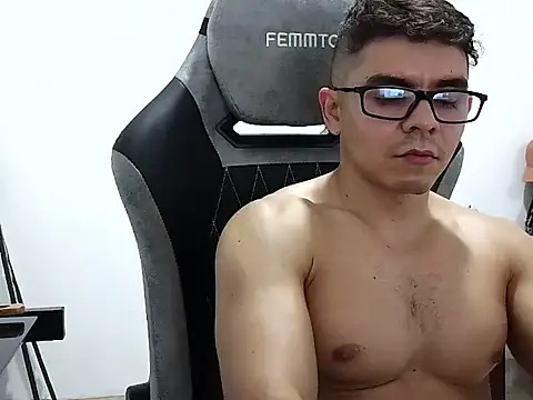 MILCARITAS3 Live XXX-Chat