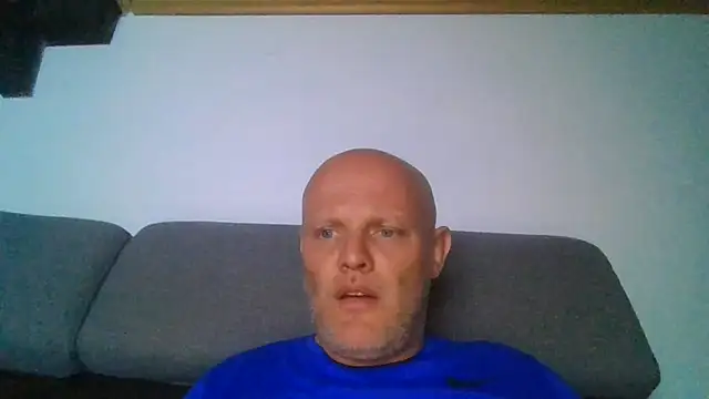 Pokazy przed kamerką – davigochi77bcn
