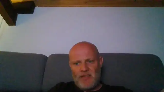 davigochi77bcn Show in webcam