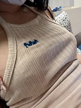 צ'אט XXX בשידור חי של Ilovebananaboy