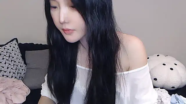 Chat +18 de TW_zhuzhu123 ao vivo