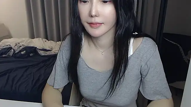 TW_zhuzhu123: онлайн-секс-чат