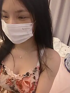 TW_zhuzhu123のライブXXXチャット