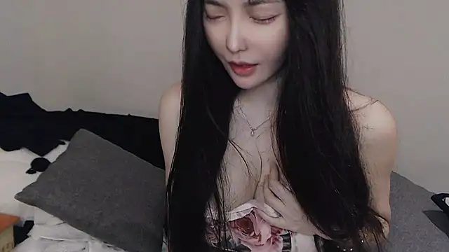 TW_zhuzhu123のライブXXXチャット