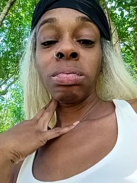 Jasmine_FullsShine's Webcam Show