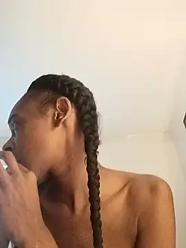 Jasmine_FullsShine's Webcam Show