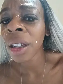 Jasmine_FullsShine's Live XXX Chat