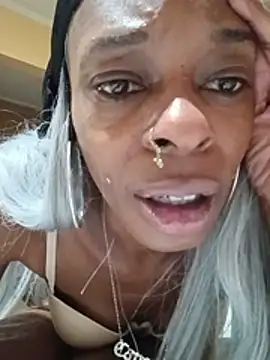 Jasmine_FullsShine's Webcam Show