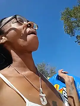 Jasmine_FullsShine: απευθείας συνομιλία ΧΧΧ