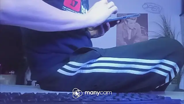 der_dino30 webkamerás műsora